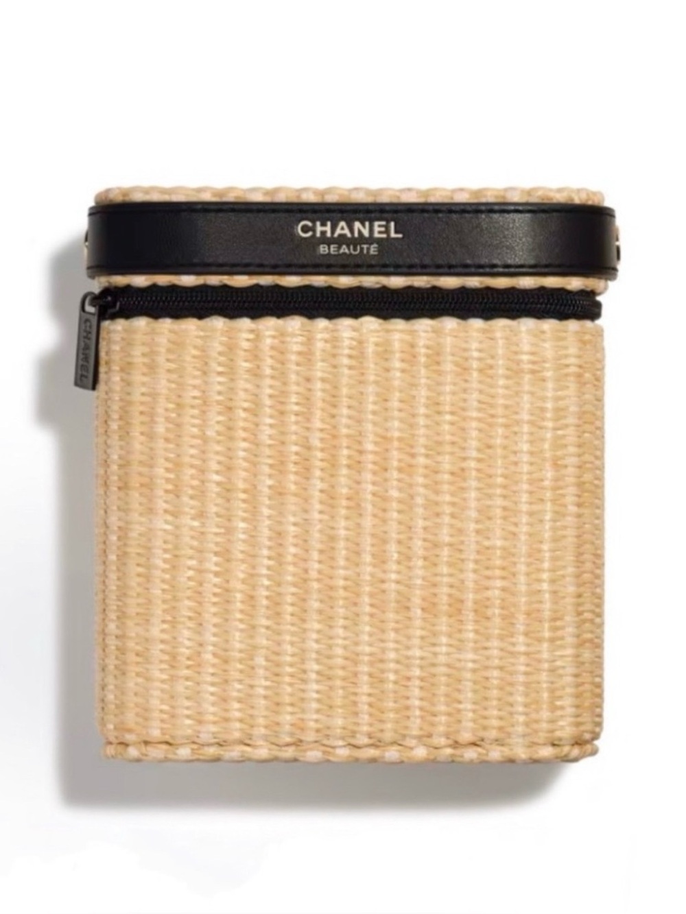 Beaute CHANEL Les Beiges Panier des Essentials 2026 Raffia Beauty Bag